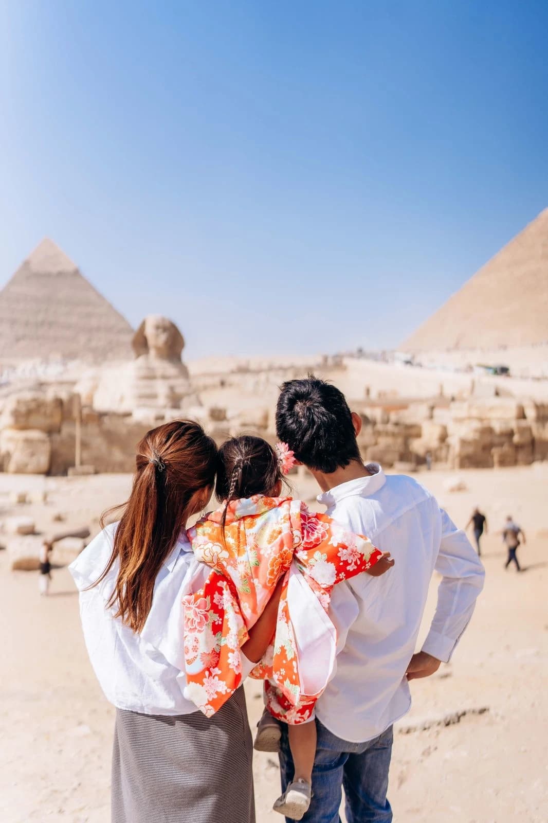 Demystifying the Pyramids: Your Guide to Giza Plateau Demystifying the Pyramids: Your Guide to Giza Plateau